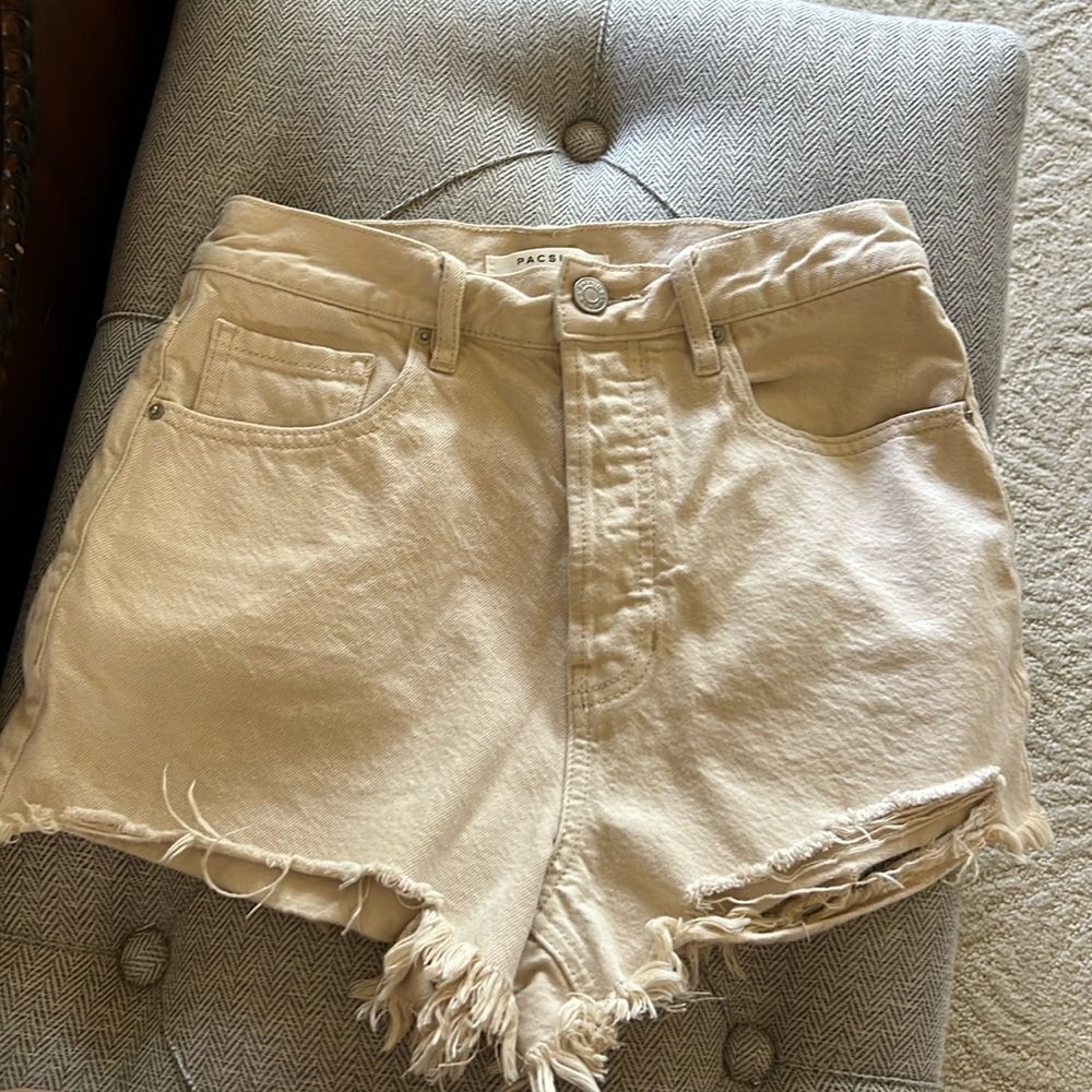 PacSun Eco Beige Ripped Vintage High Waisted Denim Shorts Size 26 - Picture 4 of 11